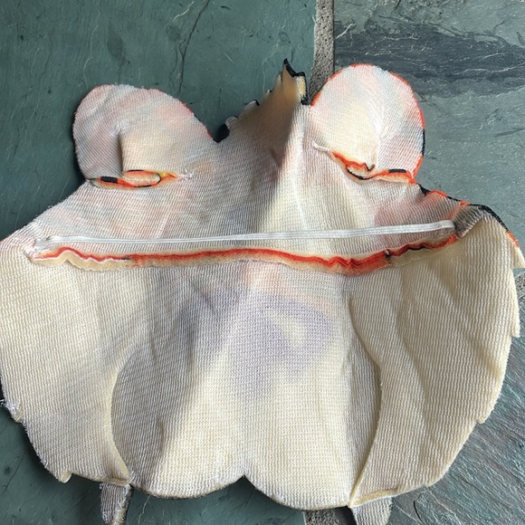 Tiger Costume - Picture 3 of 6